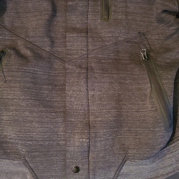Nike jacket - Picture 3 of 4